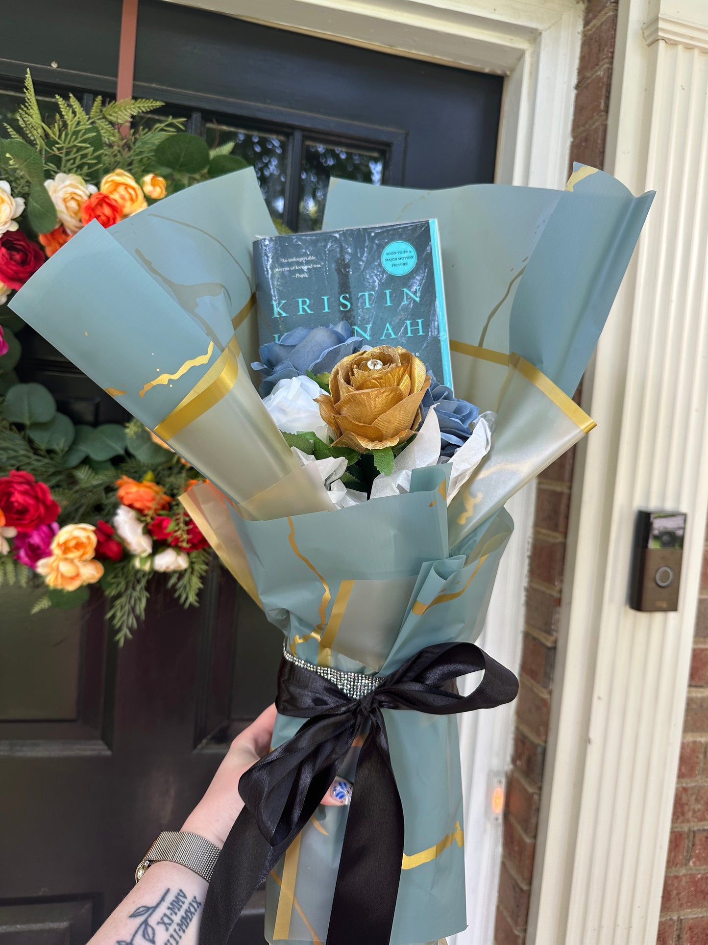 Nightingale Small Bouquet