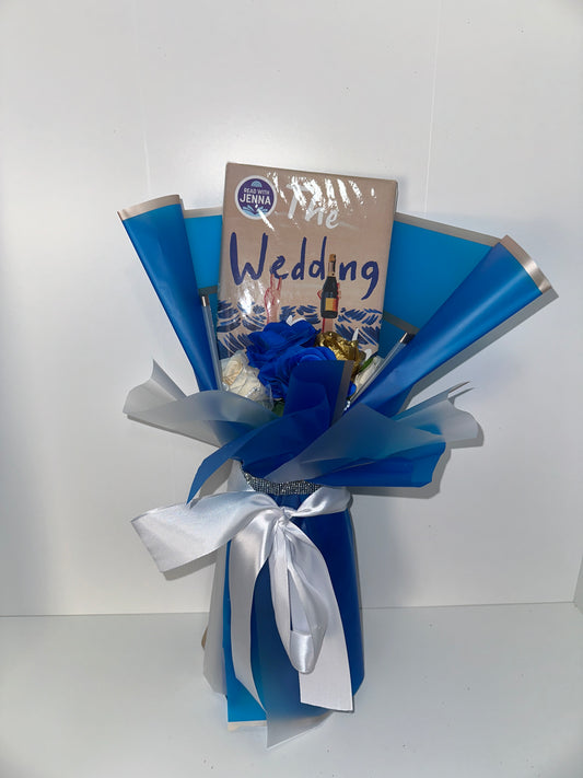 The Wedding People - Small Bouquet